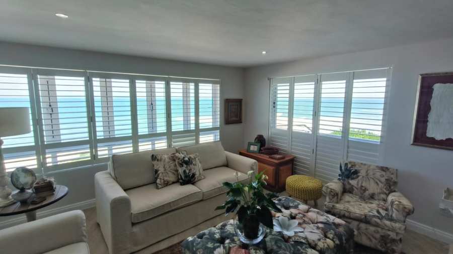 4 Bedroom Property for Sale in Dana Bay Western Cape